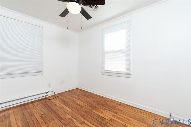 2103 Wakefield Ave, Colonial Heights, VA 23834