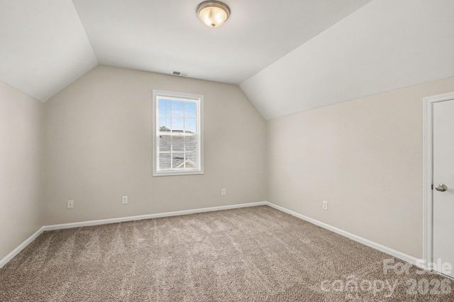 3948 Newhall Drive NW, Conover, NC 28601