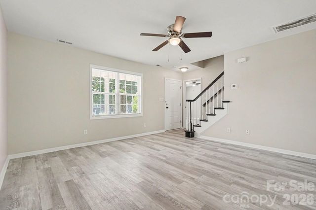 3948 Newhall Drive NW, Conover, NC 28601