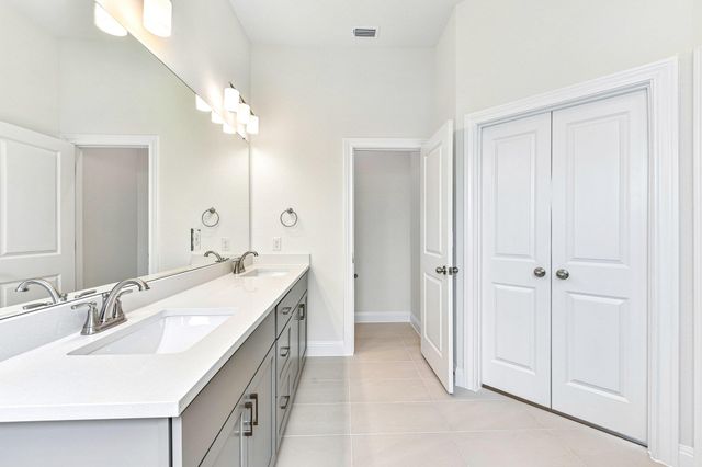 216 Comfort DR, Buda, TX 78610