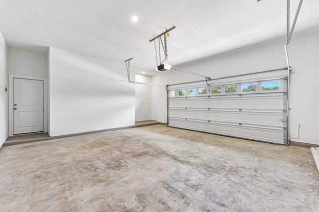 216 Comfort DR, Buda, TX 78610