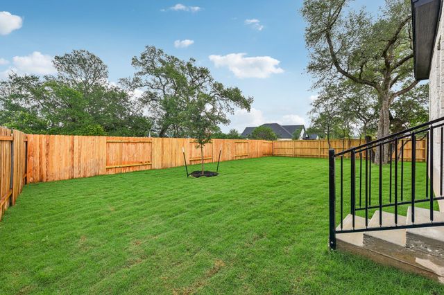 216 Comfort DR, Buda, TX 78610