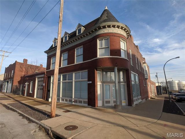 7024 Pennsylvania Avenue, St Louis, MO 63111