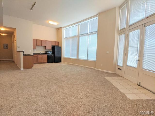 7024 Pennsylvania Avenue, St Louis, MO 63111