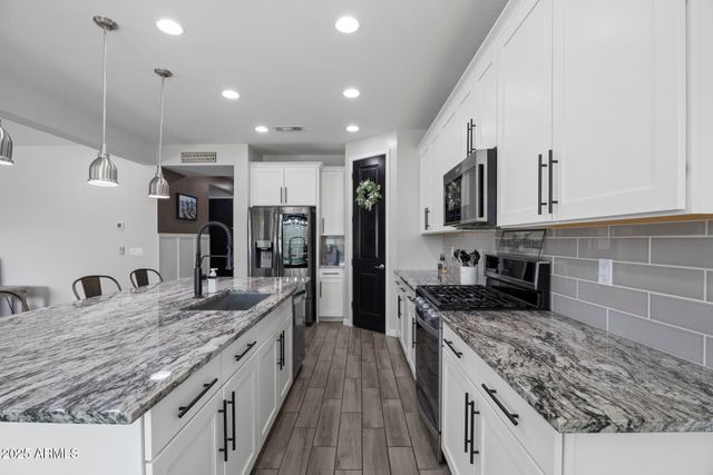 14369 W WETHERSFIELD Road, Surprise, AZ 85379