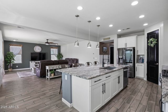 14369 W WETHERSFIELD Road, Surprise, AZ 85379