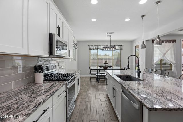 14369 W WETHERSFIELD Road, Surprise, AZ 85379