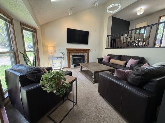 7113 N Atkins Avenue, Kansas City, MO 64152