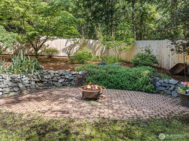 6441 NW Goldfern Court, Silverdale, WA 98383