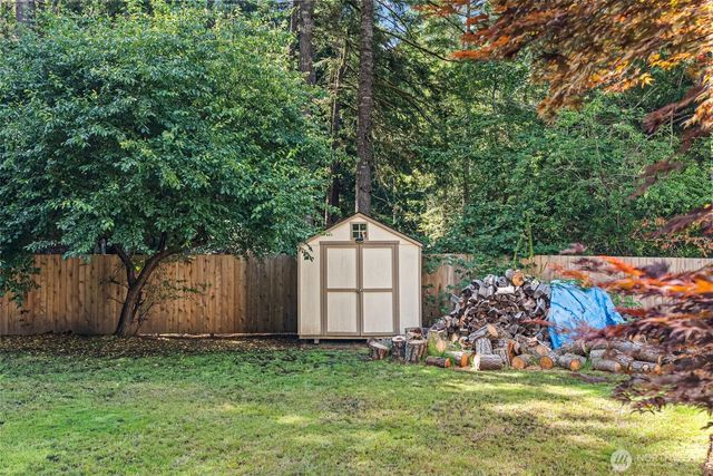6441 NW Goldfern Court, Silverdale, WA 98383