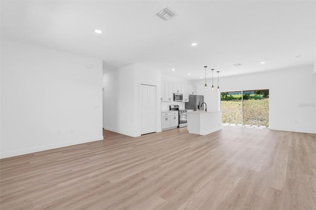 1767 SW 166TH STREET, Ocala, FL 34473