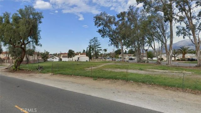 8916 Fontana, Fontana, CA 92335