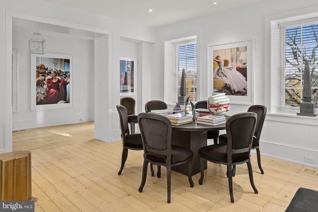 864 GRUBBS MILL RD, Newtown Square, PA 19073