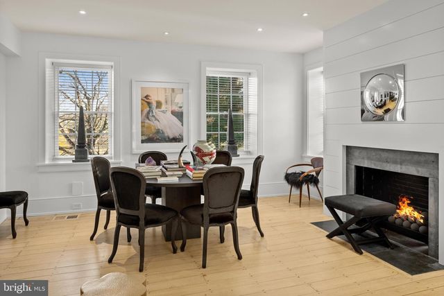 864 GRUBBS MILL RD, Newtown Square, PA 19073