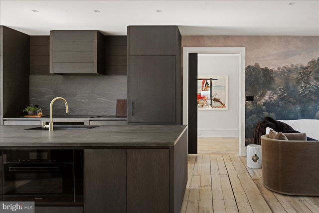 864 GRUBBS MILL RD, Newtown Square, PA 19073