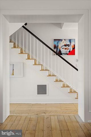 864 GRUBBS MILL RD, Newtown Square, PA 19073