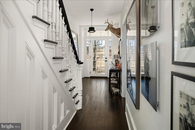 864 GRUBBS MILL RD, Newtown Square, PA 19073