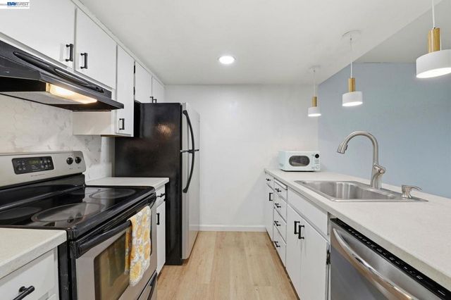 5649 Evergreen Ter, Fremont, CA 94538