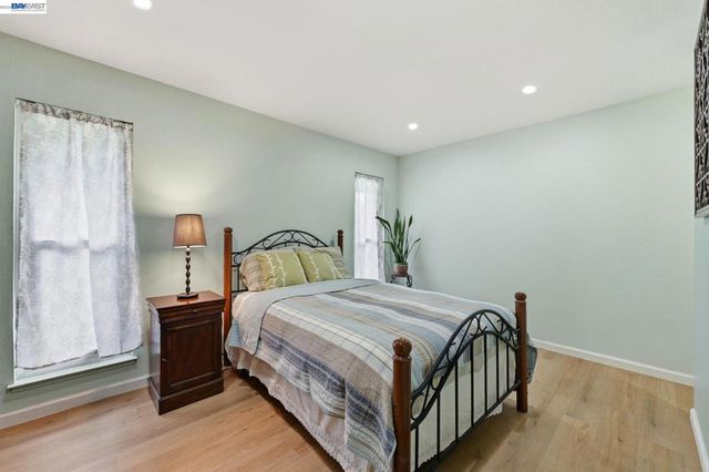 5649 Evergreen Ter, Fremont, CA 94538
