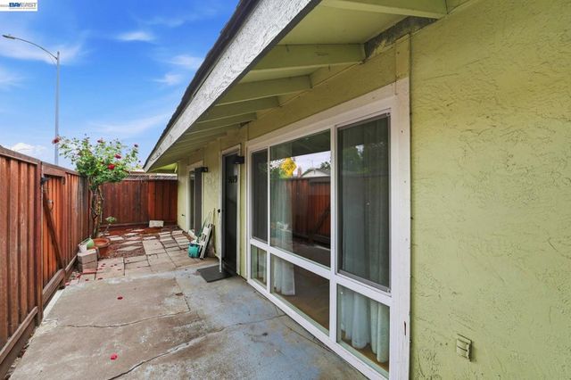 5649 Evergreen Ter, Fremont, CA 94538