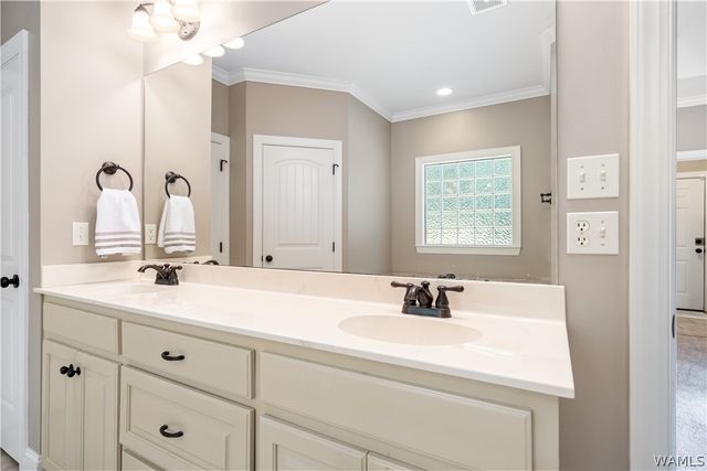 4801 Northwood Lake E, Northport, AL 35473