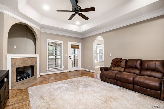 4801 Northwood Lake E, Northport, AL 35473