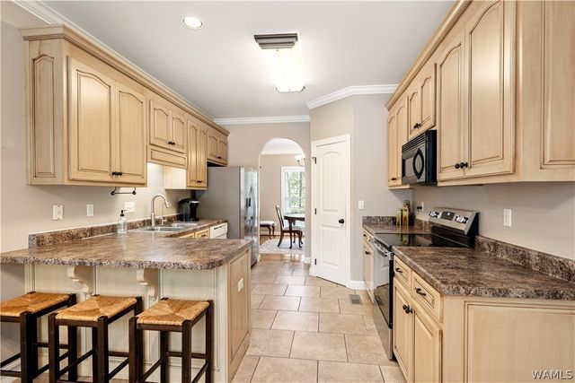 4801 Northwood Lake E, Northport, AL 35473