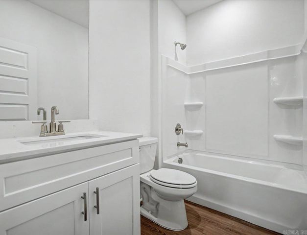 42 Plantation Drive, Mayflower, AR 72106