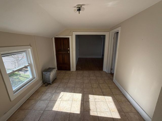 321 S Martin Luther King Jr Avenue 2, Waukegan, IL 60085