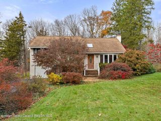 9 Mcallister Drive, Pleasant Valley, NY 12569