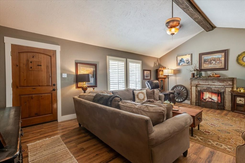 6515 Contrary Creek Road, Granbury, TX 76048 — photo 5