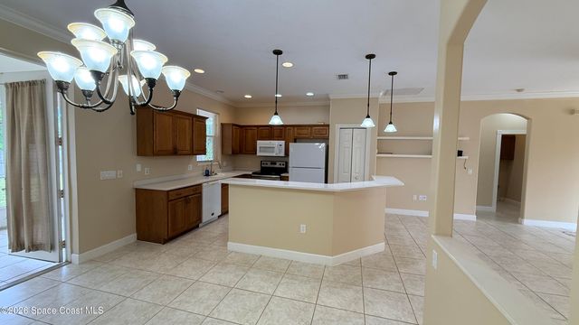 1782 Degroodt Road SW, Palm Bay, FL 32908