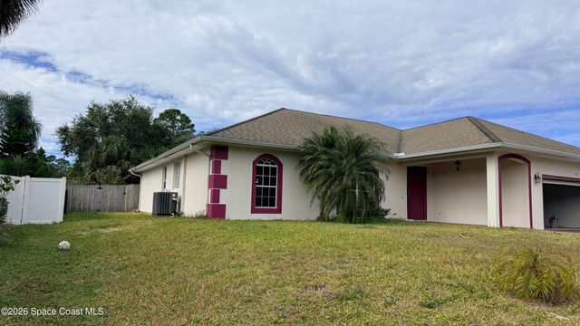1782 Degroodt Road SW, Palm Bay, FL 32908