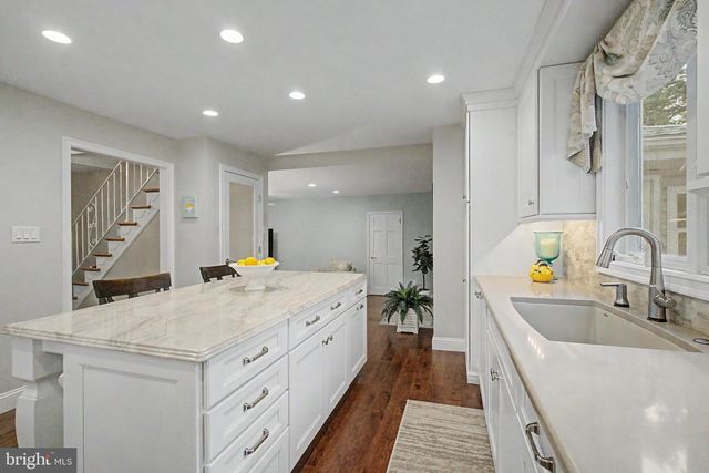 61 EAGLE RD, Chalfont, PA 18914