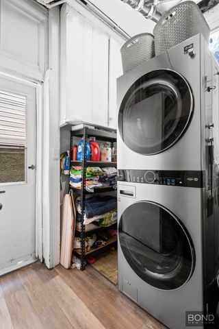 216 Monitor Street, New York City, NY 11222