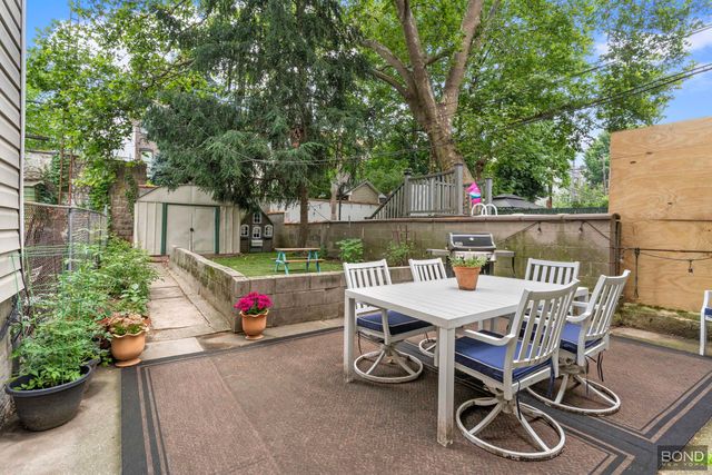 216 Monitor Street, New York City, NY 11222