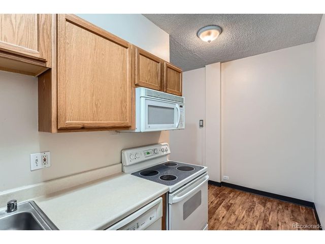 2225 Buchtel Blvd 105, Denver, CO 80210