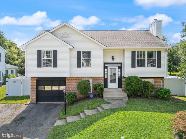 5837 RIVERSIDE DR, Woodbridge, VA 22193