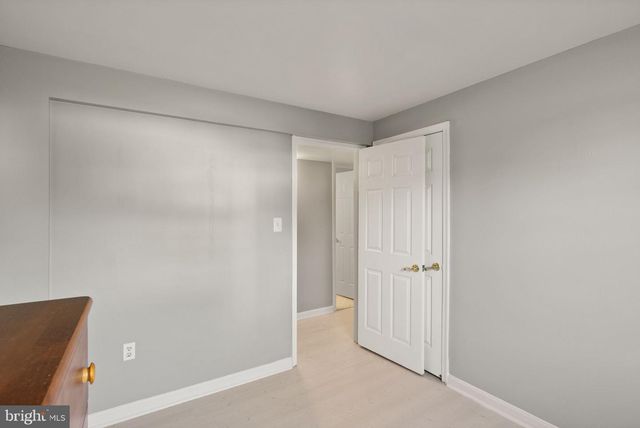 5837 RIVERSIDE DR, Woodbridge, VA 22193