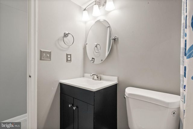 5837 RIVERSIDE DR, Woodbridge, VA 22193