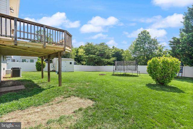 5837 RIVERSIDE DR, Woodbridge, VA 22193