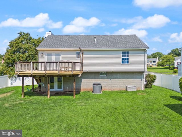 5837 RIVERSIDE DR, Woodbridge, VA 22193
