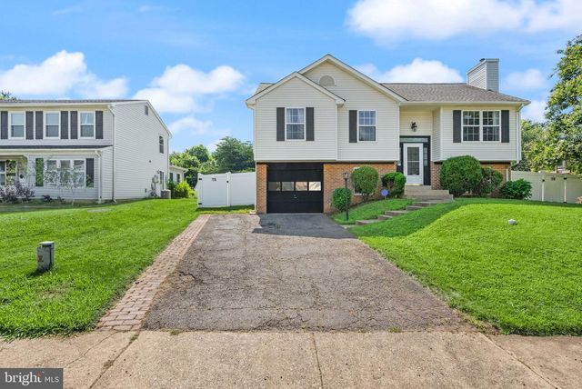 5837 RIVERSIDE DR, Woodbridge, VA 22193