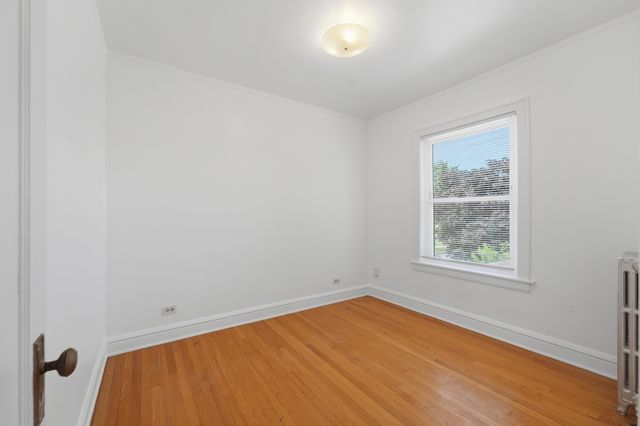 5708 W George Street 2, Chicago, IL 60634