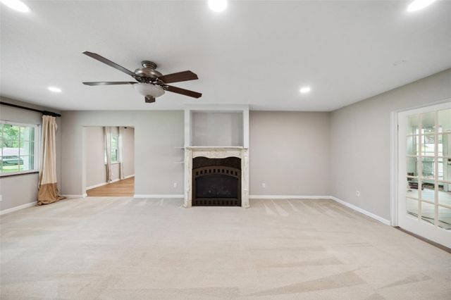 13373 Southshore Drive, Conroe, TX 77304