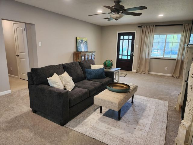 13373 Southshore Drive, Conroe, TX 77304