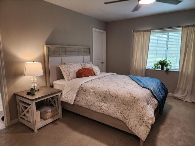 13373 Southshore Drive, Conroe, TX 77304