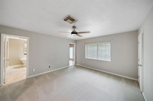 13373 Southshore Drive, Conroe, TX 77304