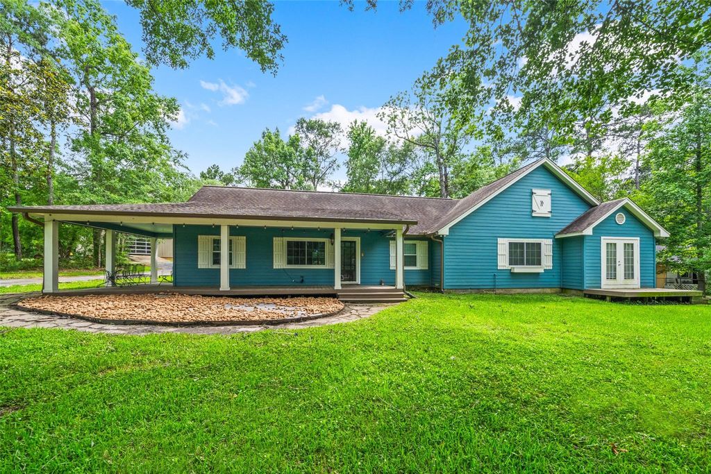 13373 Southshore Drive, Conroe, TX 77304