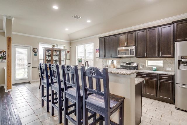 1508 Fallingwater Trail, Fort Worth, TX 76052